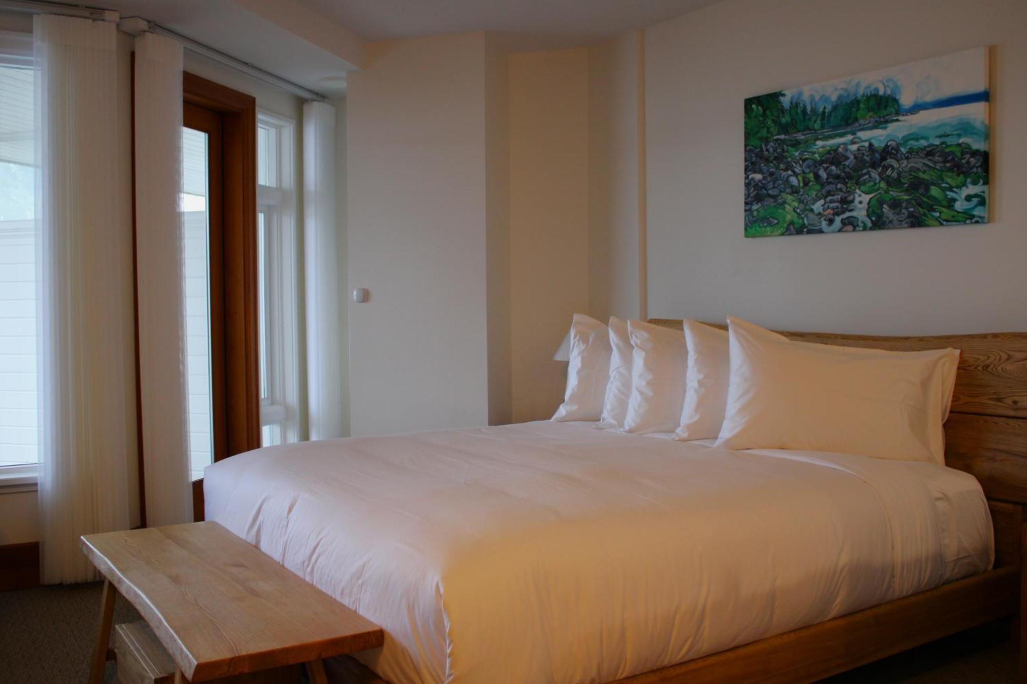 Sooke Harbour House Hotell Exteriör bild